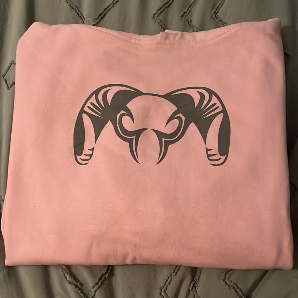 Kuiu Girls medium hoodie